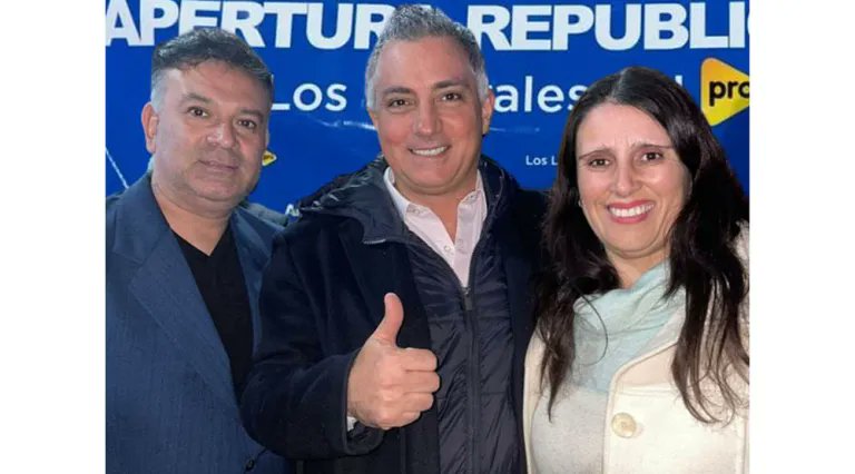 📌Andrea Coronel, en el lanzamiento provincial de Apertura Republicana

cdnoticias.com/index.php/2024…

La ministra de Seguridad de la Nación Patricia Bullrich encabezó el acto con la mirada en las elecciones 2025.