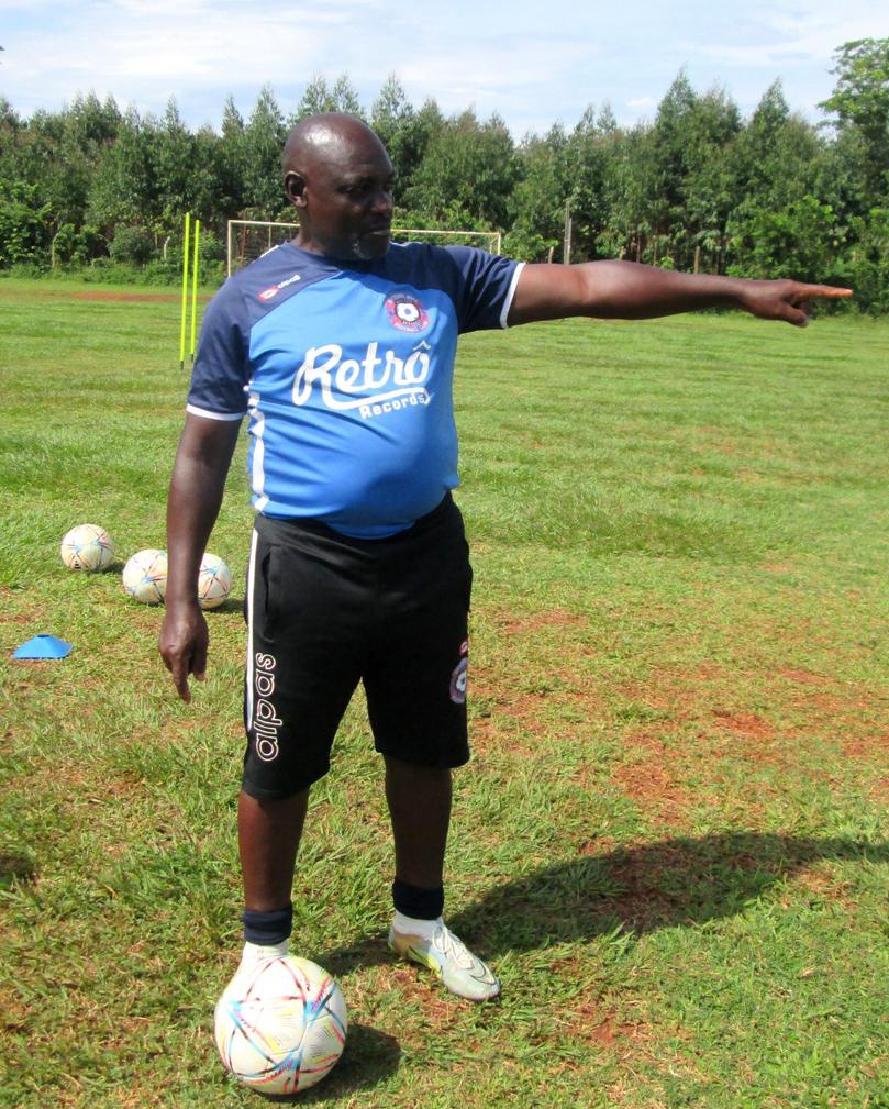 We're back, the incharge Coach @NsanziroS 👏 

📸: @kaydavismusic.

#ERAFC #Bakakole #NyangeAcademy #RouteToAfcon2027Final #YouthFootball #DevelopmentProgramme