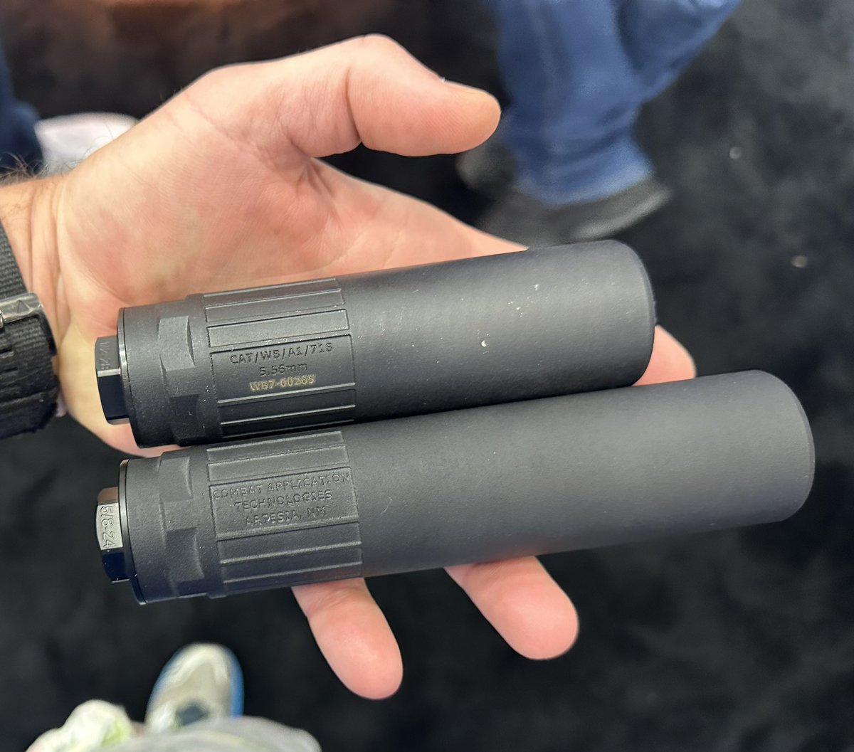 Saw these low back pressure 3D printed CAT silencers at the Silencer Shop booth and - initial impressions are that they’re insanely lightweight. I actually laughed when I picked up the 556 can as it weighs 6oz with the mount 👀🇺🇸 #silencer #suppressor