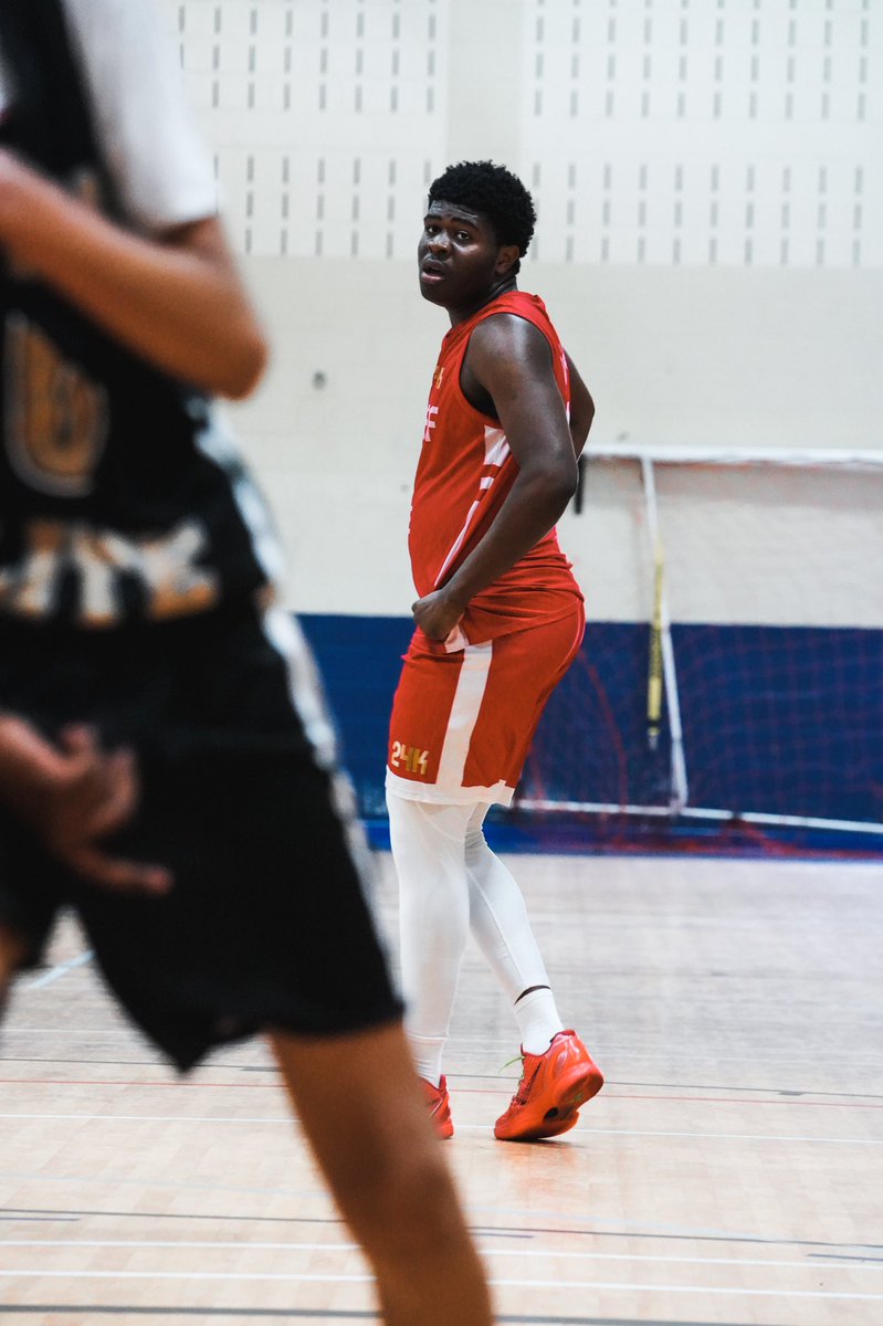 IbataPb's tweet photo. Ezekiel Ifejeh C/o 2029
- Dominant inside
- Really mobile for his size 
- Can bring the ball up 
- Nice footwork📈🔥🔥🔥
Can’t wait to see his progression
@DrewEbanks  @onpointscouting @NphScouting https://t.co/PvZFULXWRd