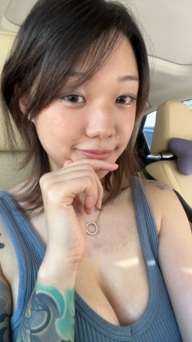 Irl streaming in the Bay Area!   https://t.co/aa2VljBndz https://t.co/tnK96b6AFv