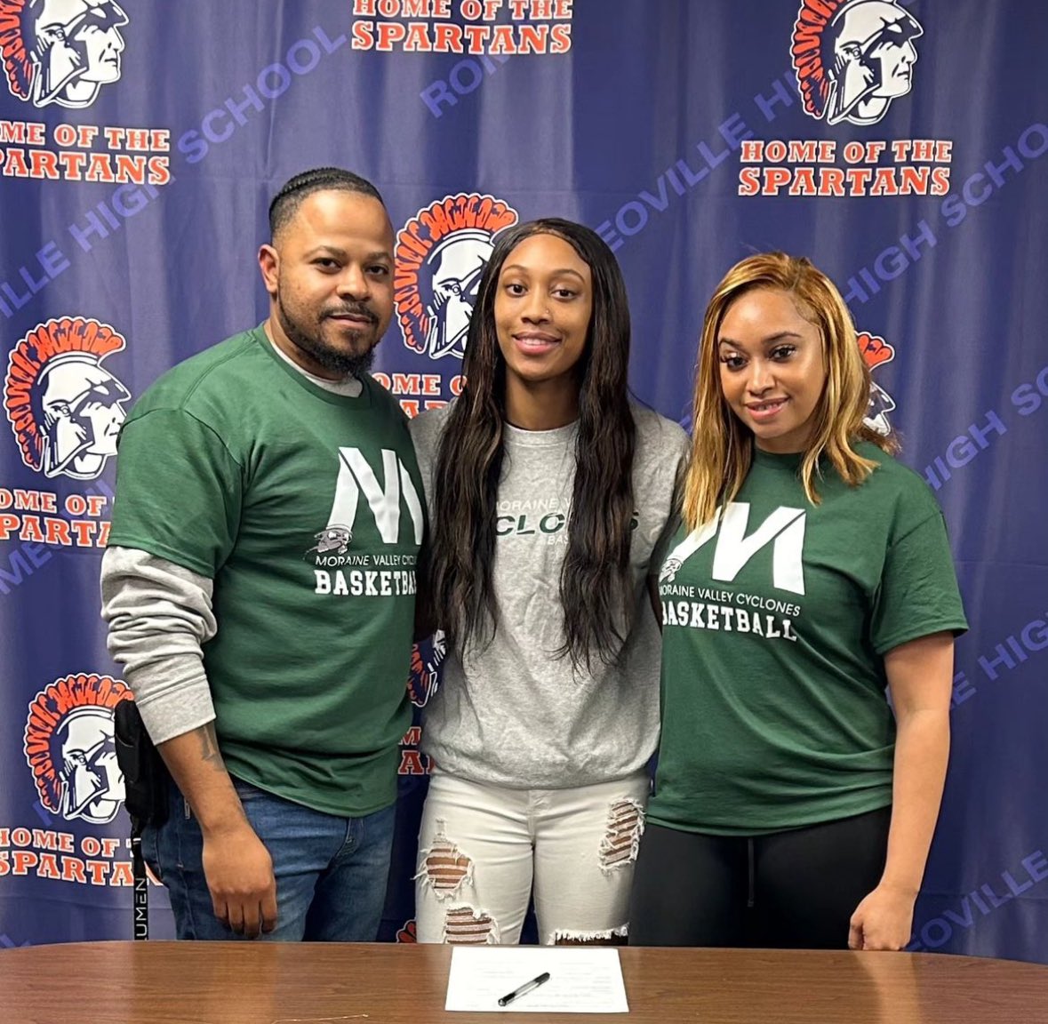 SpartansBooster's tweet photo. Congratulations to Jadea Johnson as she continues her academic and basketball career at Moraine Valley this upcoming fall. #RHS #SpartanProud #morainevalleybound 💙🏀🧡 https://t.co/1FTUDAXAE1
