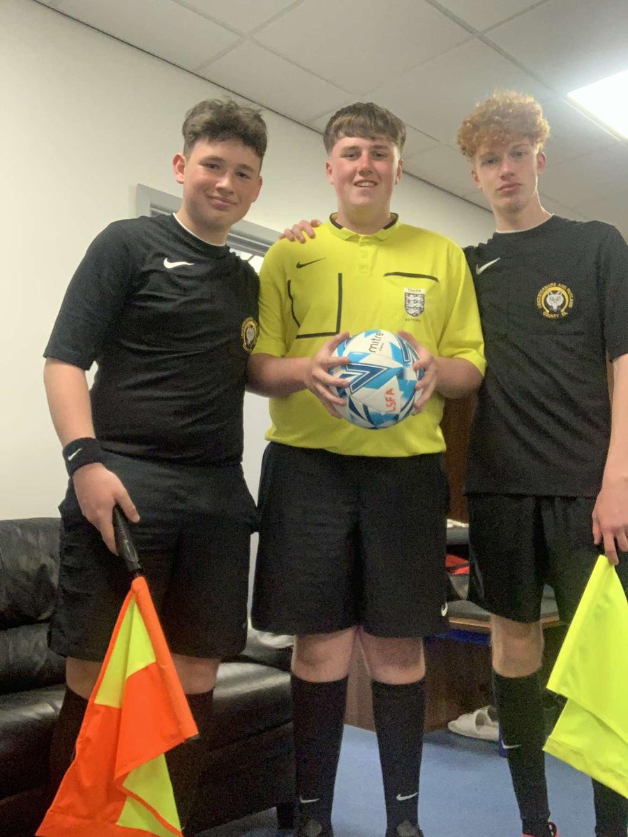 tommoPEdept's tweet photo. Huge well done to tonight's officials at this seasons Rice Bowl which was played at the King Power. Korben &amp; Ollie from year 11 ran the line and ex student Alfie refereed. Very proud https://t.co/wbH0dkAHah