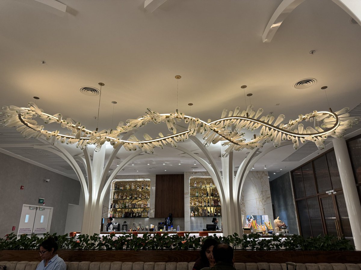 asmadhu's tweet photo. The Class of @BLRAirport T2 Terminal &amp; @airindia Lounge by 080 depicts the essence of Karnataka and make the guests feel the Maharaja Experience! 

#AirIndia #staralliancegold #shotonaiphone https://t.co/xOze8p7FPT