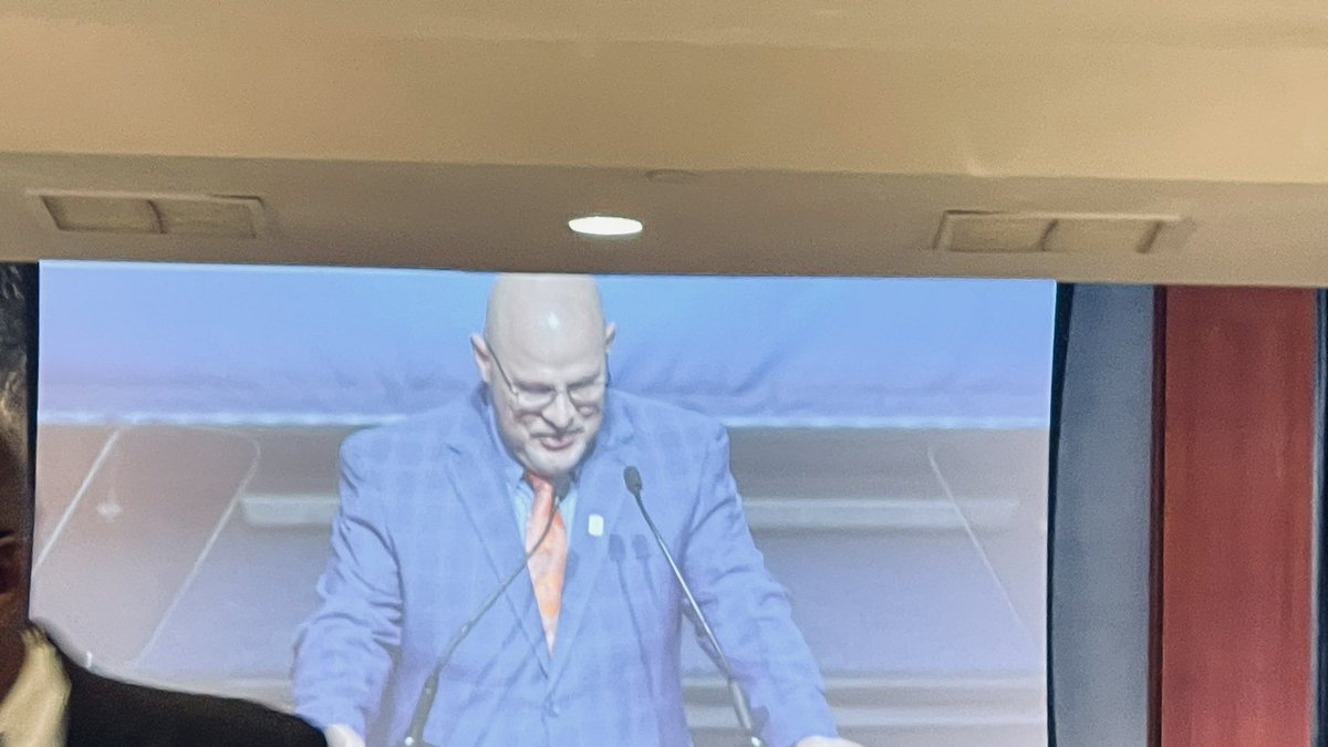 #SOR    <a href="/FLOTUS/">First Lady Melania Trump</a>   #LEARNING #LITERACY