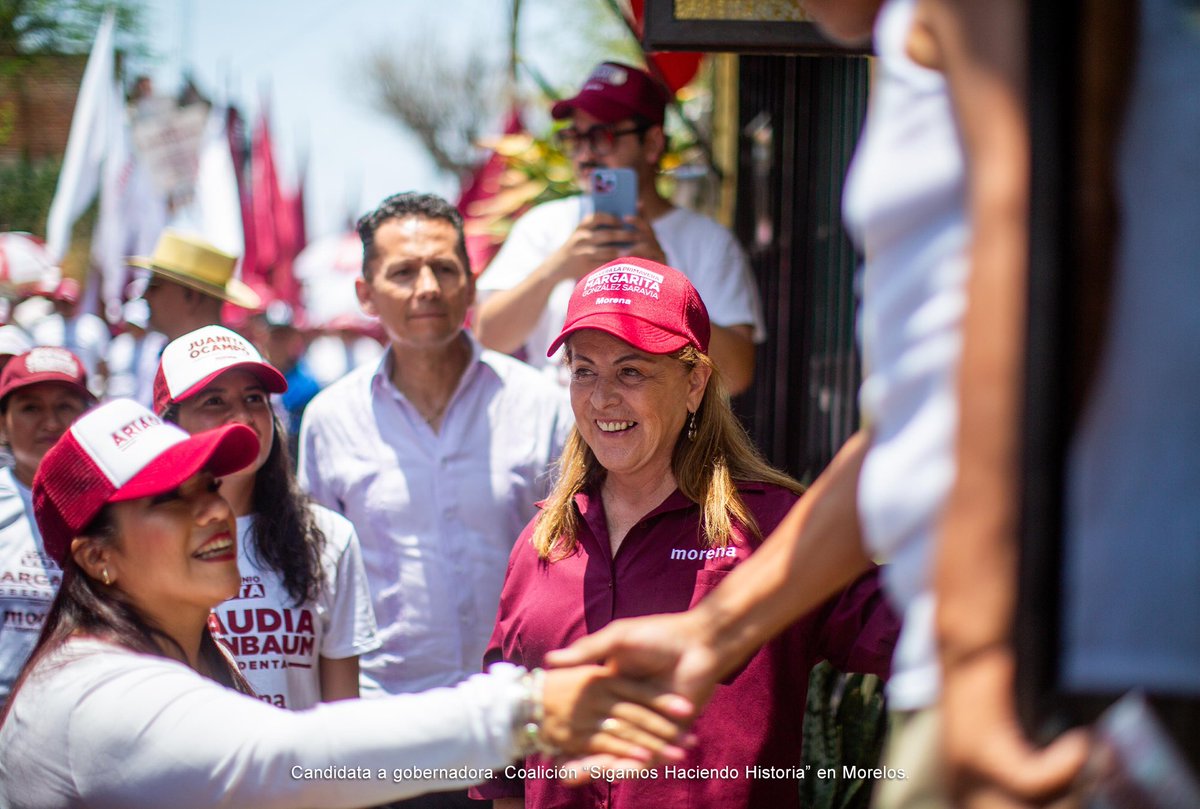 Vamos a promover la transformación en todos los pueblos de Morelos, como el de Acatlipa, Temixco, que tiene una gran tradición cultural e histórica, junto con un pueblo trabajador que sabe que el cambio verdadero está por venir. Muchas gracias por recibirme, regresaré cuando sea