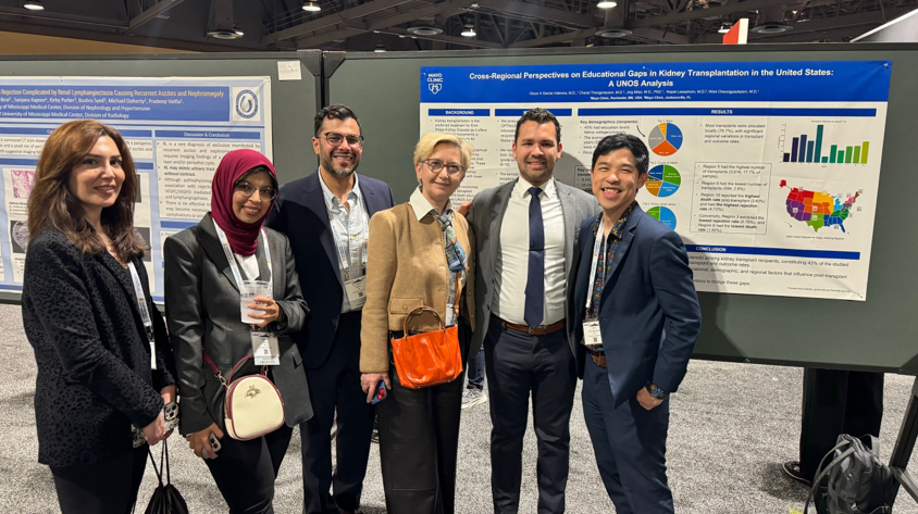 MayoClinicNeph's tweet photo. Excellent Fellows Engagement at NKF2024 from Mayo Clinic. #NKF #MayoClinicKidney @OscarGarciaMD @wisit661 @lieske_john @ndahl48 https://t.co/2TjtHqy4TI