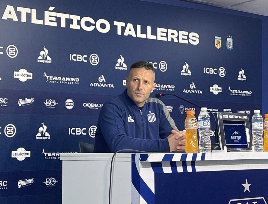 👤Walter Ribonetto es el técnico con mejor eficacia de todos lo que eligió Fassi para Talleres*:

70 % (13-7-2) Ribonetto
68 % (14-3-5) Gandolfi
68 % (12-9-1) Kudelka
47 % (8-7-7) Vojvoda
44 % (8-5-9) Medina
41 % (7-6-9) Caixinha

*primeros 22 partidos de cada uno