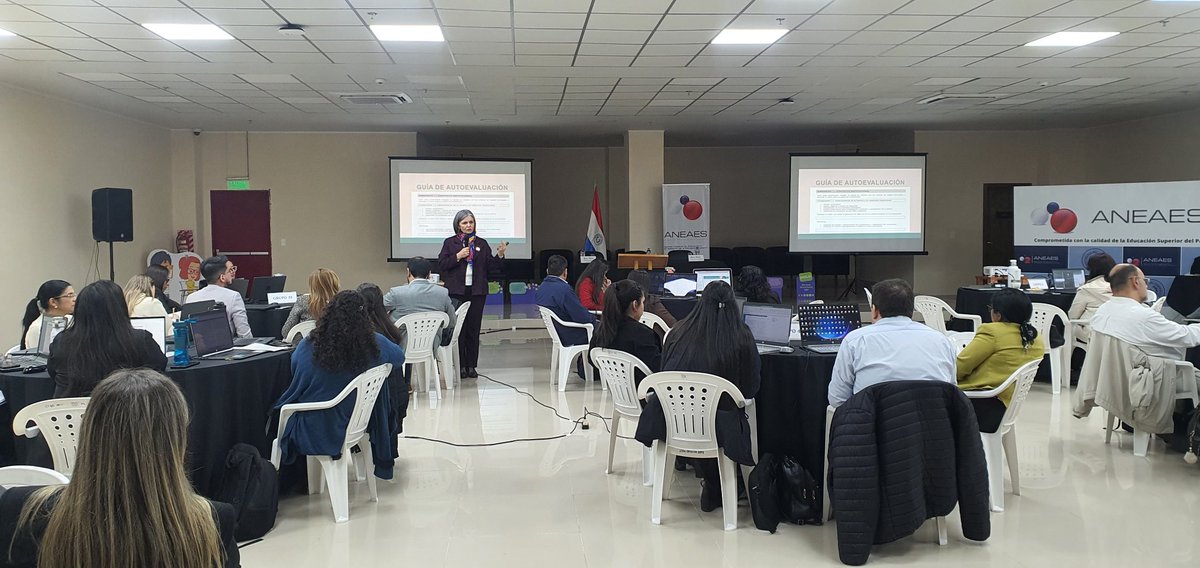 GabinaGavilan's tweet photo. La ANEAES fiel a su misión de promover la cultura de la calidad, ofrece el taller dirigido a Miembros del Comité de Autoevaluación de carreras de grado de IES de gestión pública y privada 🇵🇾 https://t.co/b9s4qMQBLM