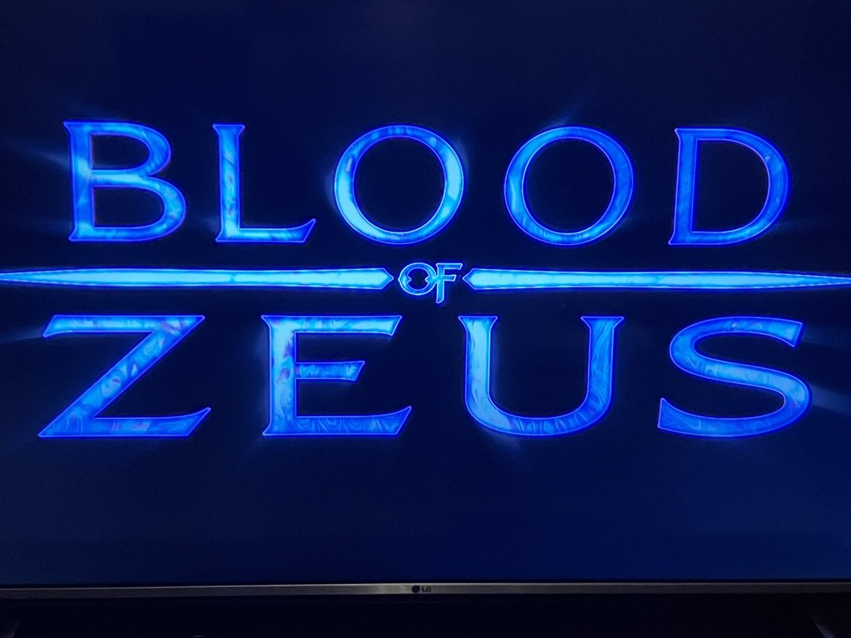 unalcem's tweet image. 2. Sezonu için 4 yıl bekledikten sonra, olayların arkasında Hades-Persephone aşkı ve yaz-kış yer altı-üstü döngüsünün olması ne kadar olumluysa eleusinian taşı gibi uydurma bir öğe ve typhoon ile bağlanması da o kadar olumsuz. Gene de bir çırpıda izledim. Blood of Zeus 👌