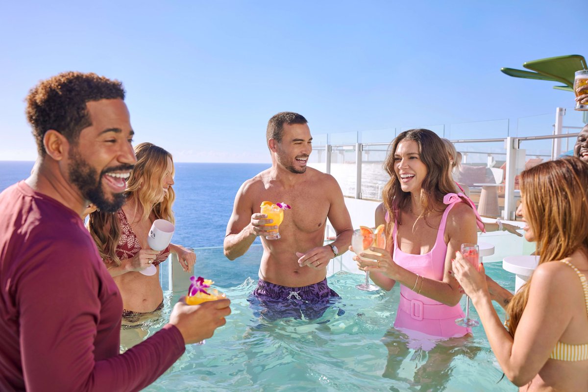 TravelWorX2's tweet photo. The more, the merrier! Gather your crew and plan a Royal Caribbean vacation today, where adventures are plentiful and memories are guaranteed. #GroupCruises #TravelTogether #RoyalCaribbean https://t.co/W7Xm1SYPh5