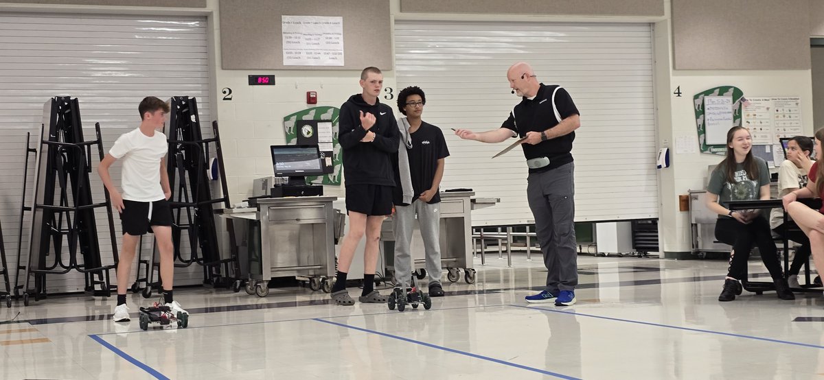 RSD_Innov8Lrn's tweet photo. What a great day of robot races with @WMSHenson at @WMSTimberwolves! @rockwoodschools @OneRockwood #ForwardWithSTEM https://t.co/mvxBNC8xEA