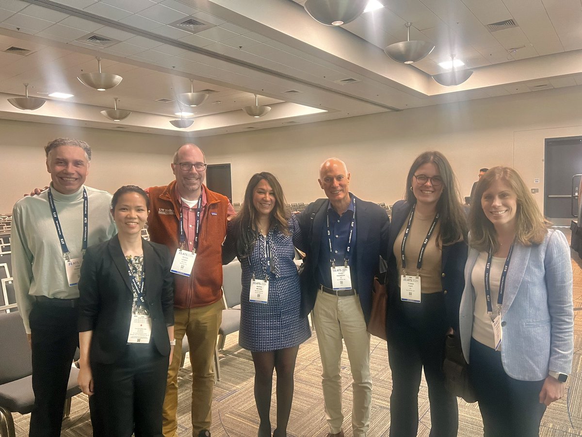 ReenaMehra0203's tweet photo. Collaborations and mutual admiration - Johns Hopkins and UW pulmonary hypertension connections at NHLBI PVDOMICS session- science and friendship! @nih_nhlbi @uwpccm #ATS2024 https://t.co/Wxp8UrXPAM