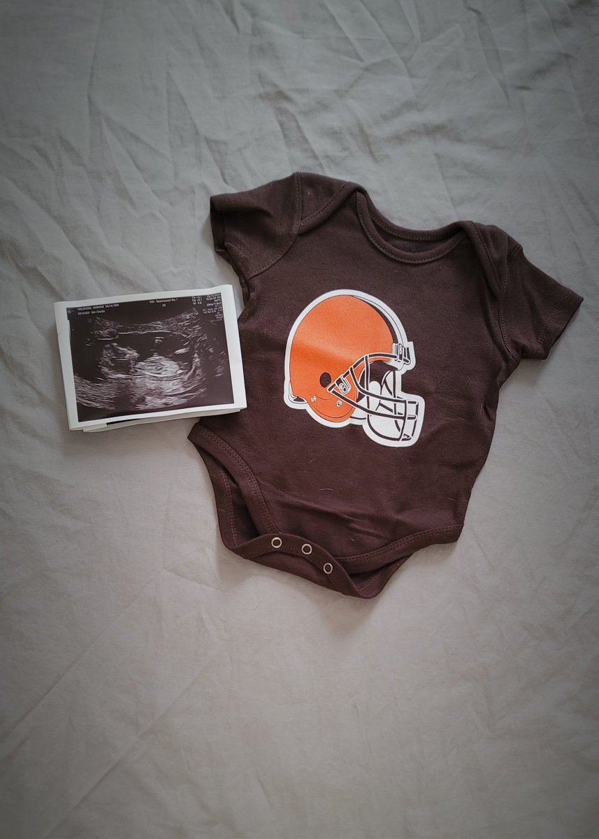 SimplyTheZipp's tweet photo. Cleveland's getting a new fan November 2024 #PuppyPound https://t.co/8IUIc3Ew92