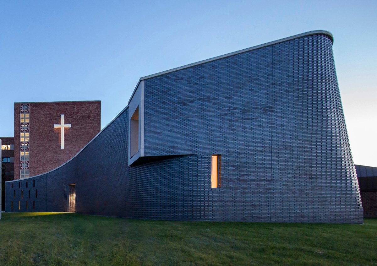 archiplain's tweet image. #ReligiousArchitecture #Worship St. Mary Chapel / PLY+ dlvr.it/T78rtP