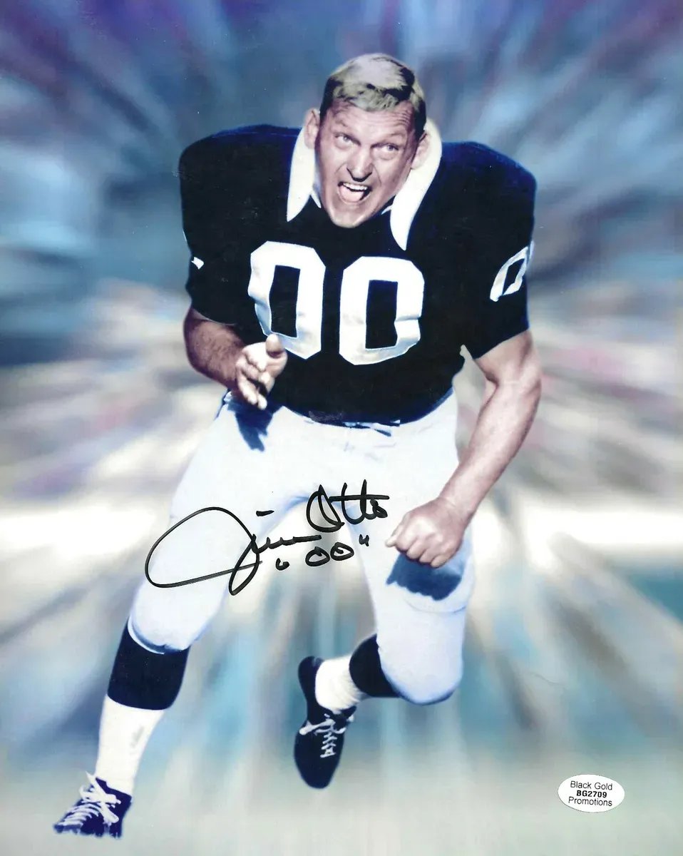 Incredible perspective on the original @Raiders great Jim Otto by my former boss and mentor Frank Cooney. 

open.substack.com/pub/nfldraftsc…