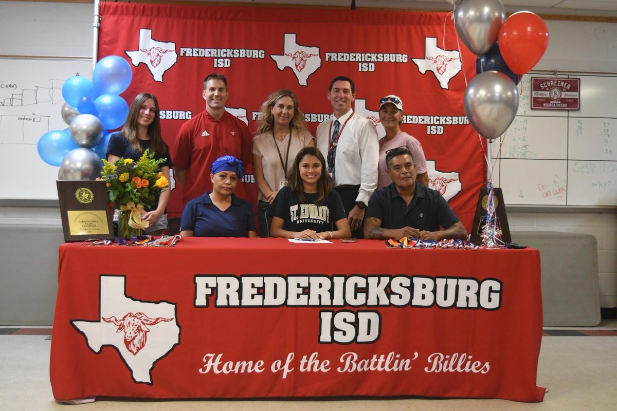 FHS Comet Staff tweet media