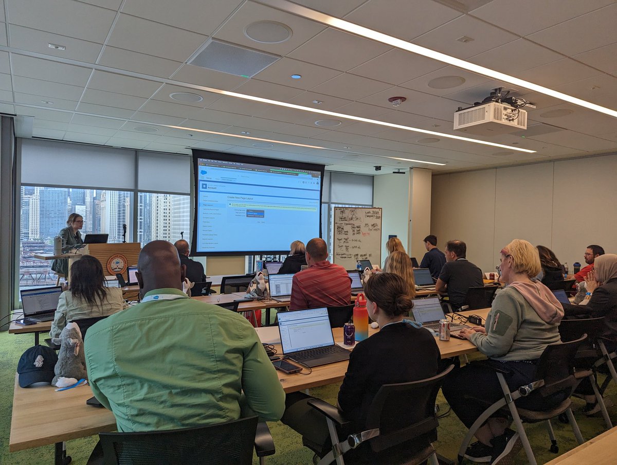 Learning about the beauty of page layouts with <a href="/marilikesorry16/">Mari Greenberg</a> at the Connections #TrailblazerBootcamp!  Up next... record types!