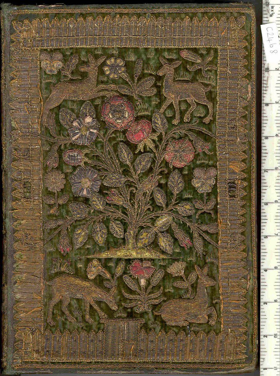 Will be here less for a bit as I try to recover from one of my chronic illnesses freaking out. I'll leave you w/ De antiquitate Britannicae Ecclesiae, given to Elizabeth I by the Archbishop of Canterbury in 1572 (@britishlibrary). Great 3D rendering here: skfb.ly/oJCZu
