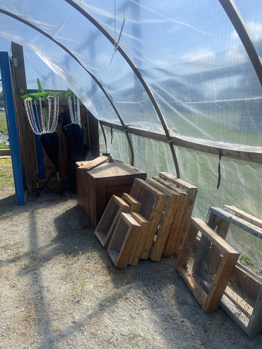 Mrs.Anderson (@mrsaallday) on Twitter photo Our garden club is so lucky to have our parent sponsor! Ours went into a very scary space and not only dug out overgrowth and debris, but also organized our stuff! We are so grateful for her positive energy and...more energy! Love our parents! π§Ήπ«β€οΈ <a href="/SRMS_Official/">Seneca Ridge Middle</a> Our garden club is so lucky to have our parent sponsor! Ours went into a very scary space and not only dug out overgrowth and debris, but also organized our stuff! We are so grateful for her positive energy and...more energy! Love our parents! π§Ήπ«β€οΈ <a href="/SRMS_Official/">Seneca Ridge Middle</a>