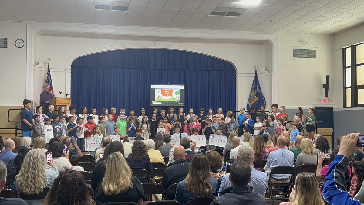 Tom Fabian tweet media