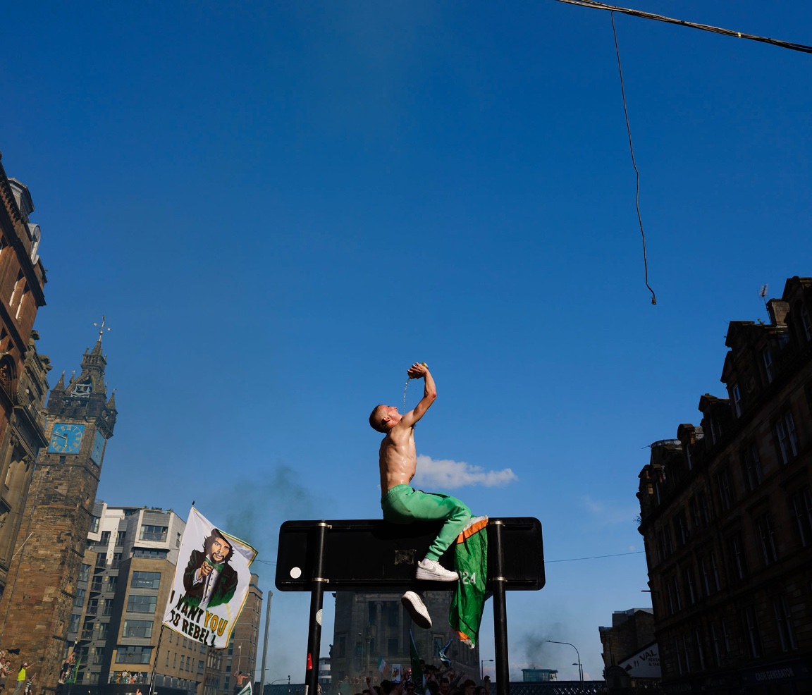 More images from The Celtic fans title celebrations in Glasgow over on instagram: smurph77
Image copyright: Simon Murphy