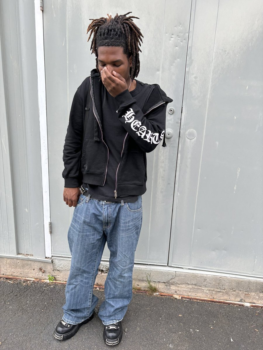 sixthrowed's tweet photo. yea https://t.co/SkNXVwItZP