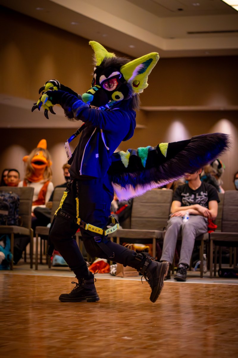 cryptic_lupine's tweet image. Call me Cass! The creature you all know me by is Toxin, the dino dog.
I am a…
-performer
-artist
-car enthusiast
-swamp dweller
-fish connoisseur
My pronouns are they/them, welcome to my page!