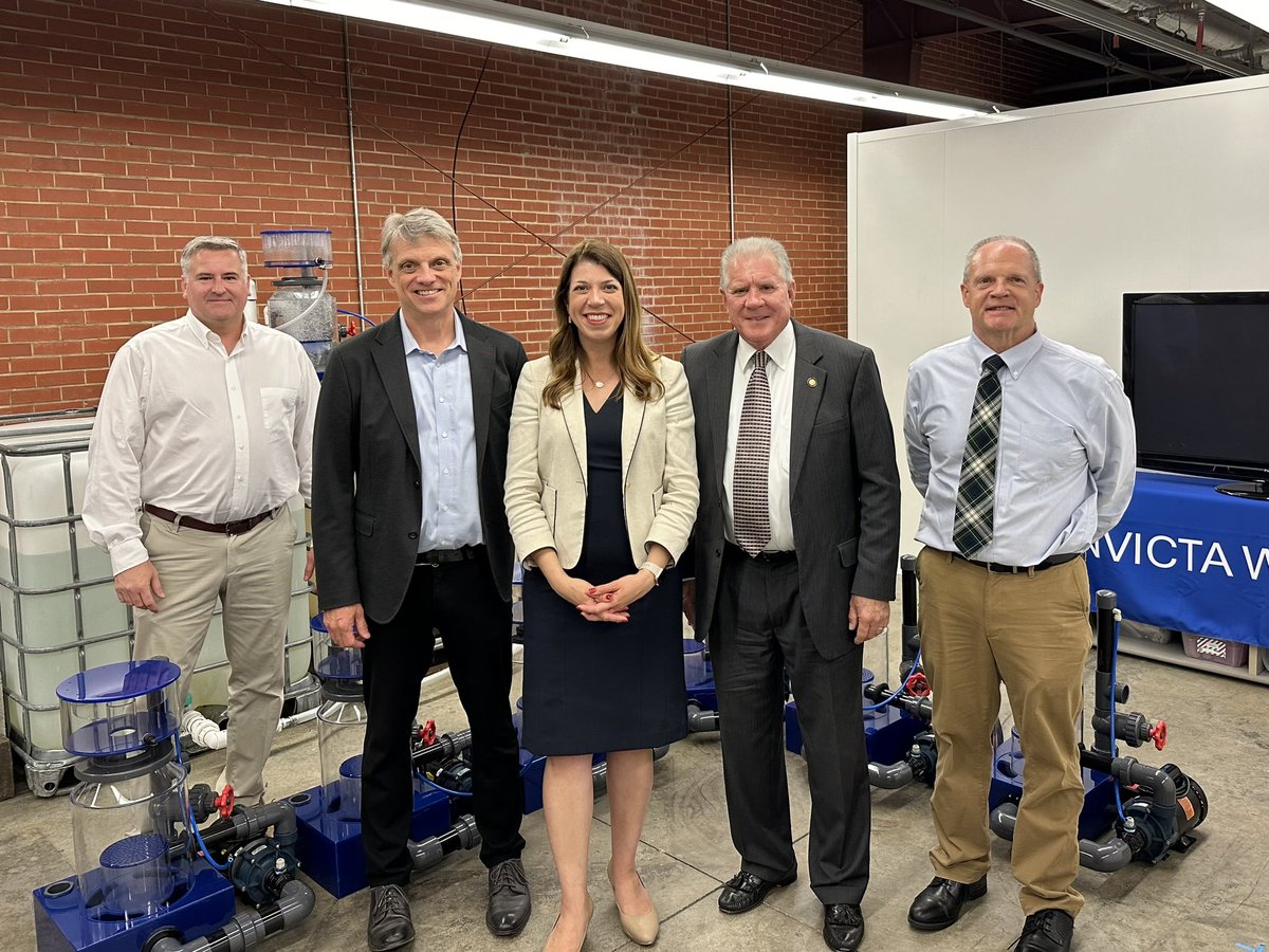 Enjoyed the chance to visit @BurlingtonNC today to tour the wastewater treatment plant and hear from a local company pursuing innovative technology for PFAS removal and destruction.