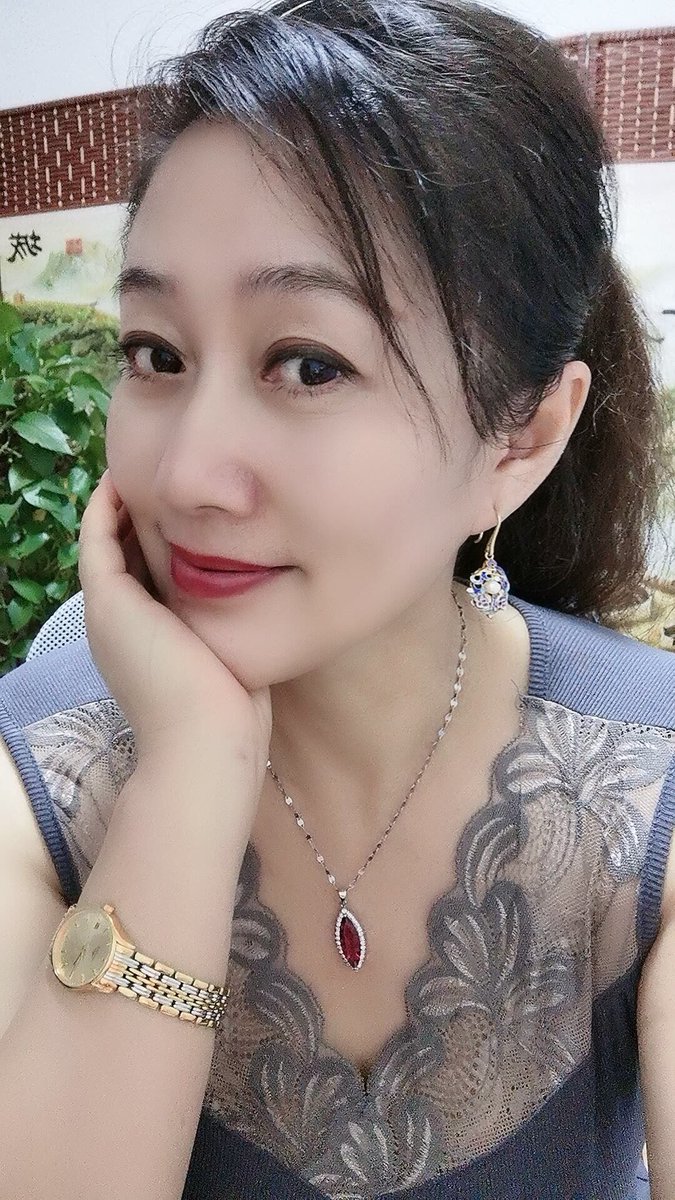 吉林42岁的艳子阿姨好有气质 https://t.co/LqIOOJCp7M