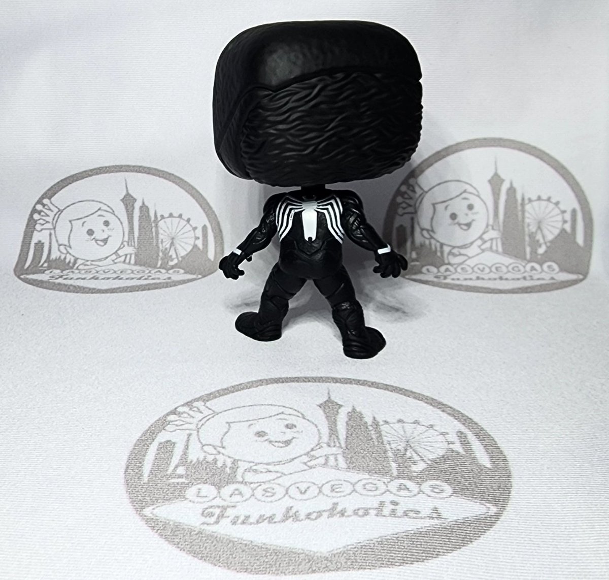 Out of box look at Funko Shop Exclusive Peter Parker Symbiote Suit. 

#funko #Marvel #Spiderman #funkopop #funkopops #spiderman2 #funkopopcollector #funkophotography
#FunkoPopVinyl #marvelcomics #funkopopcollector
#funkocommunity #funkofanatic