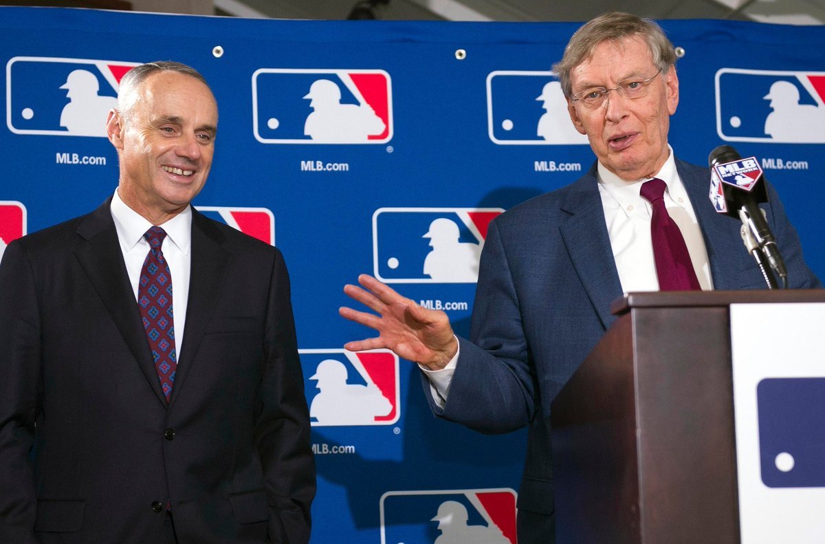 BBGreatMoments's tweet photo. If you became MLB Commissioner, what would be your first move? https://t.co/5zIr0uw1I9