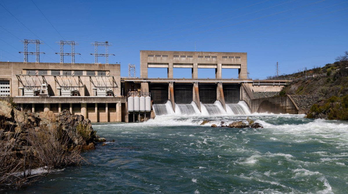 📣 Attention 📣 Releases from Keswick Dam will increase from 6,500 to 12,000 cfs tomorrow May 21st to facilitate a pulse flow for juvenile salmon. Please exercise caution when near or around the Sacramento River.