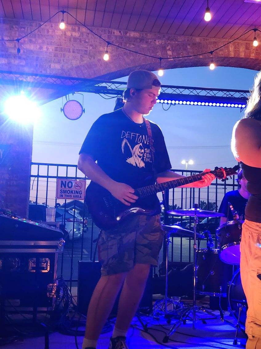 ItsGMon's tweet photo. Played a show this weekend. Here are some pics: https://t.co/mc4nVSc9e4