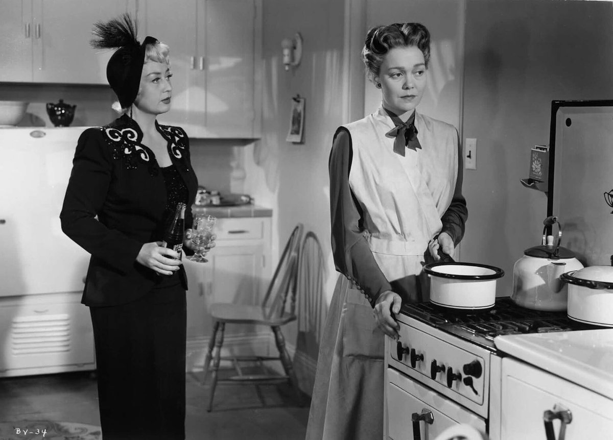 So…who’s cooking dinner, Twitter pals? (Joan Blondell and Jane Wyman, THE BLUE VEIL)