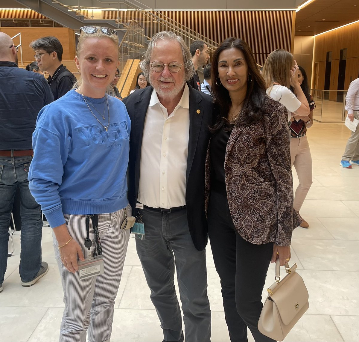 BoekerViktoria's tweet image. What a great honour to meet @PamSharmaMDPhD and @JimAllisonPhD  at the inspiring 60th year seminar series celebration of the #AllisonInstitute. The #immunsystem is the 🔑 for #makingcancerhistory @MDAndersonNews ! 🙏🏼