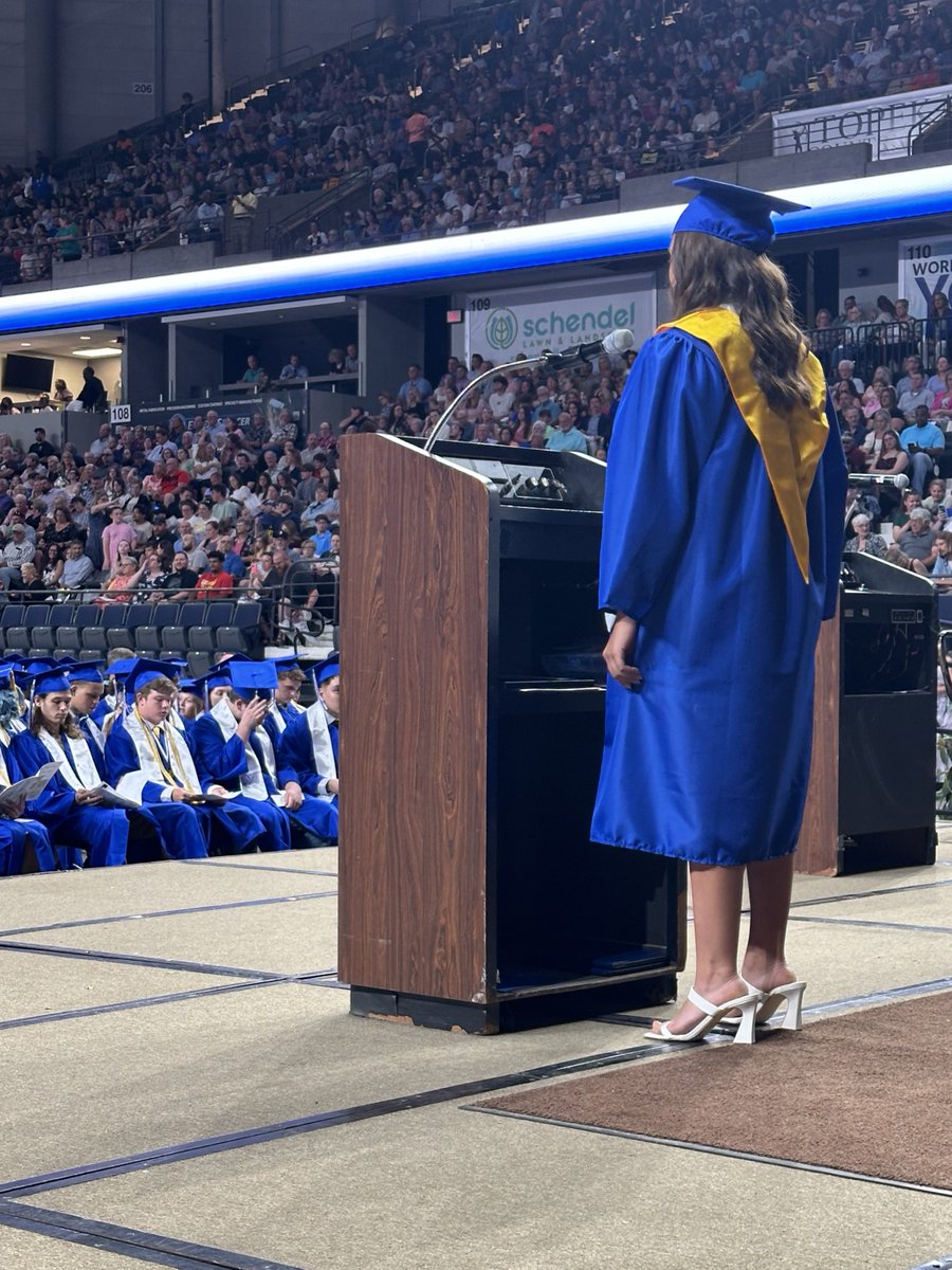 USD437's tweet photo. More than 400 Washburn Rural High School seniors walked across the stage last night and earned their alumni status. Over half of these students began their educational journeys with us as kindergartners back in August 2011! https://t.co/f5PLYrOj5E