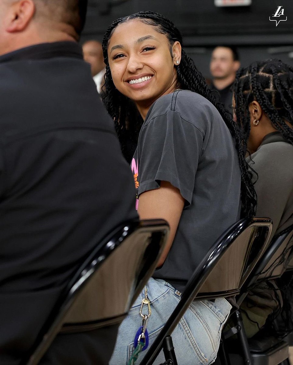 A familiar face at the celebration in Nickerson Gardens 💜 (📸: @Lakers)