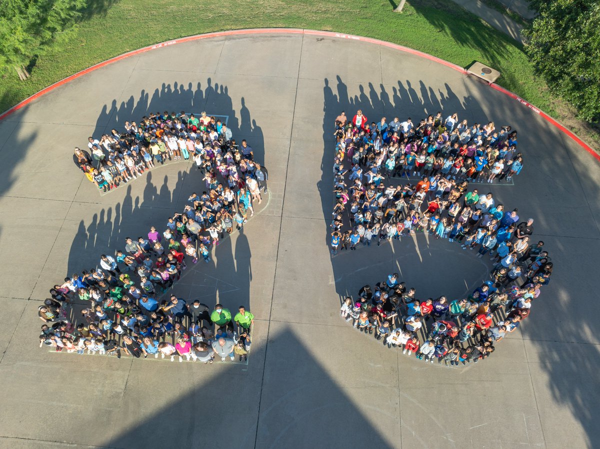 Plano_Schools's tweet photo. "The best way to foresee the future is to shape it." – Unknown
Today's #PISDMondayMotivation celebrates 25 years of Hightower Elementary, named after community leaders John & Dr. Myrtle Hightower. This morning, students and staff celebrated with aerial pictures.
#LevelUpPlanoISD https://t.co/s6DDjBiFMK