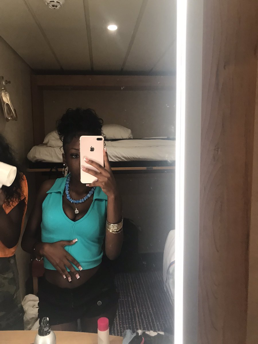 r_2prettyy's tweet photo. I ❤️🇧🇸 https://t.co/dl1Myc1FWZ