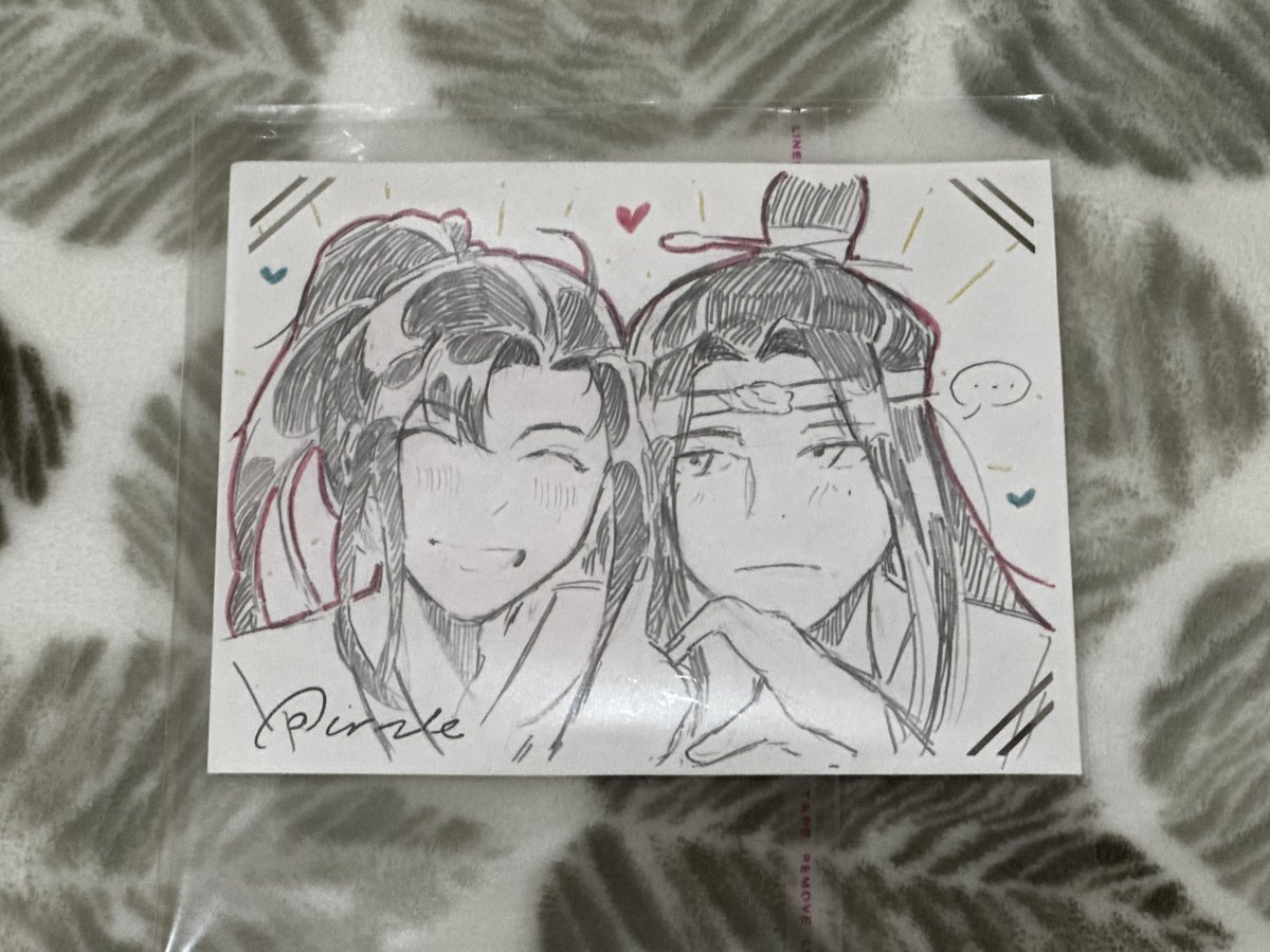 little haul from an art market I went to the other day featuring the cutest wangxians I commissioned from <a href="/biggieboba/">Mew the Ratatuing🐀</a> and <a href="/irnle_/">Irene 🌙</a> ! they’re so perfectly in character, I love them so much 🥺😭