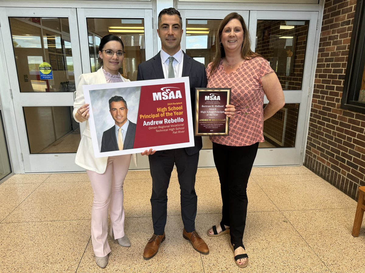 Congratulations to Diman Regional Vocational Technical High School community! Andrew Rebello named MSAA High School Principal of the Year! @PrincipalJQuinn @YGB70