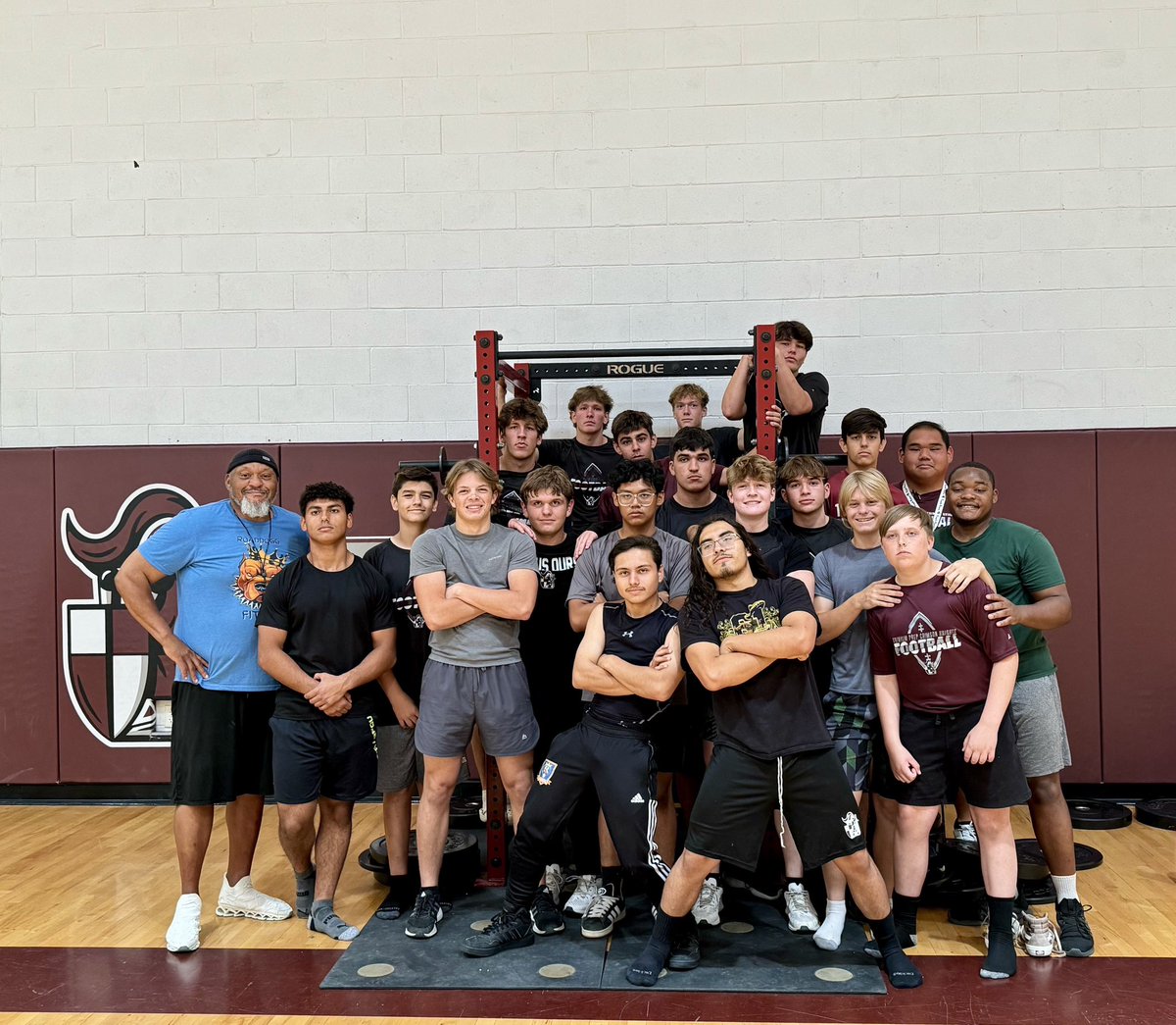 TriviumFootball's tweet photo. Had a great Spring Season! Got 1% better every practice and meshing together as a family! #IBelieveYouBelieveWeBelieve @CoachWong_ https://t.co/uTY0V2u6L5