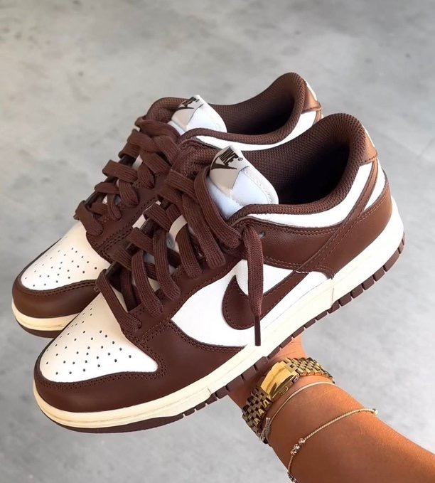 JustFreshKicks tweet media