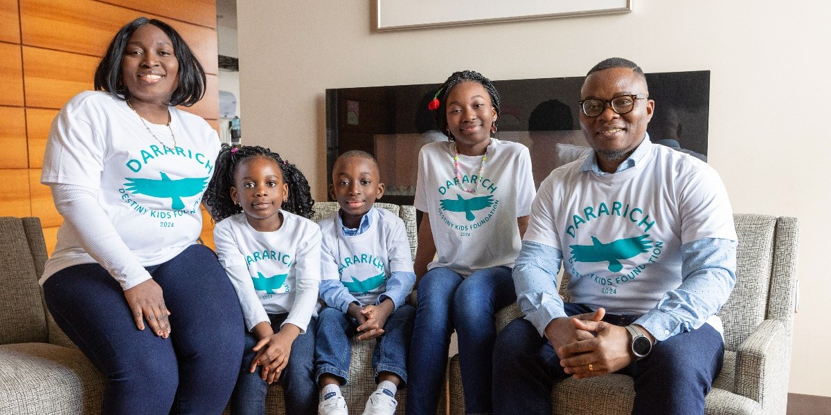 Meet Adaramola 'Dara', our second Miracle Kid of 2024! Dara is a sickle-cell disease survivor who received a life-changing bone marrow transplant from his sister. Read Dara's story at: urmc.info/1zp #SickleCellAwareness #MiracleTransplant #StrollForStrongKids