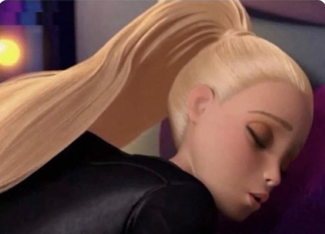 yo echándome una siesta para evitar todos mis problemas