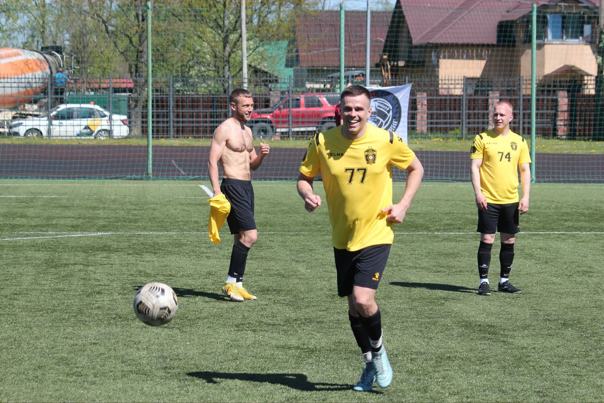 Несколько фото с прошедшего матч. <a href="/elonmusk/">Elon Musk</a> когда уже можно будет много фоток выкладывать?!