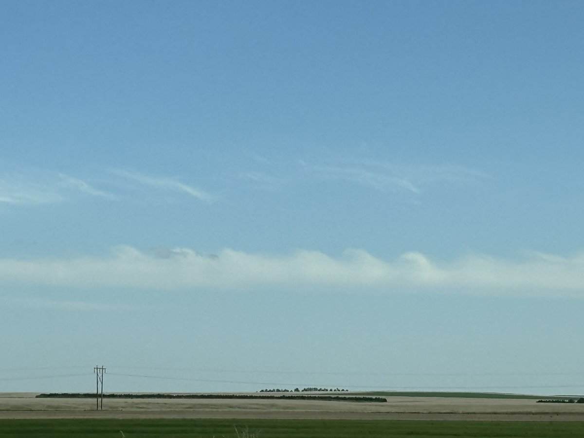 KH waves south of Akron, CO
