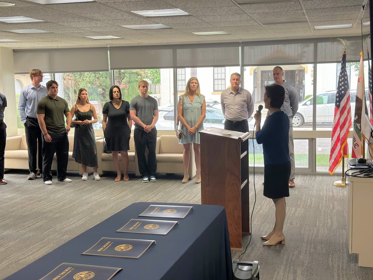 One of the best parts of my job is nominating young leaders who have answered the call to serve in our nation's uniform. I'm thrilled that 20 #CA40 students were offered appointment to U.S. service academies' Class of 2028. Congratulations, and I know you'll make us proud. 🇺🇸