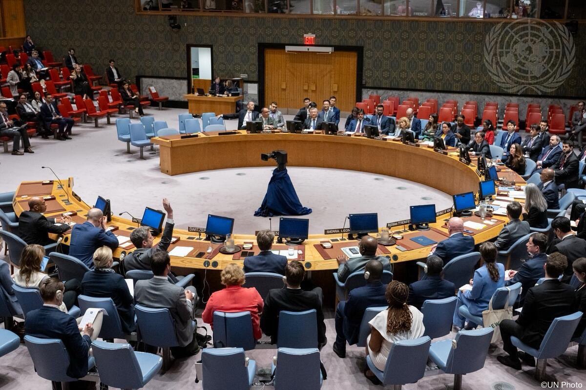 A peaceful, safe & sustainable use of outer space is key to our security & prosperity. We need both responsible state behavior & legally binding norms; 🇨🇭abstained on a #UNSC resolution put forward today on the prevention of an arms race in outer space. 📜bit.ly/3QO4Y2X